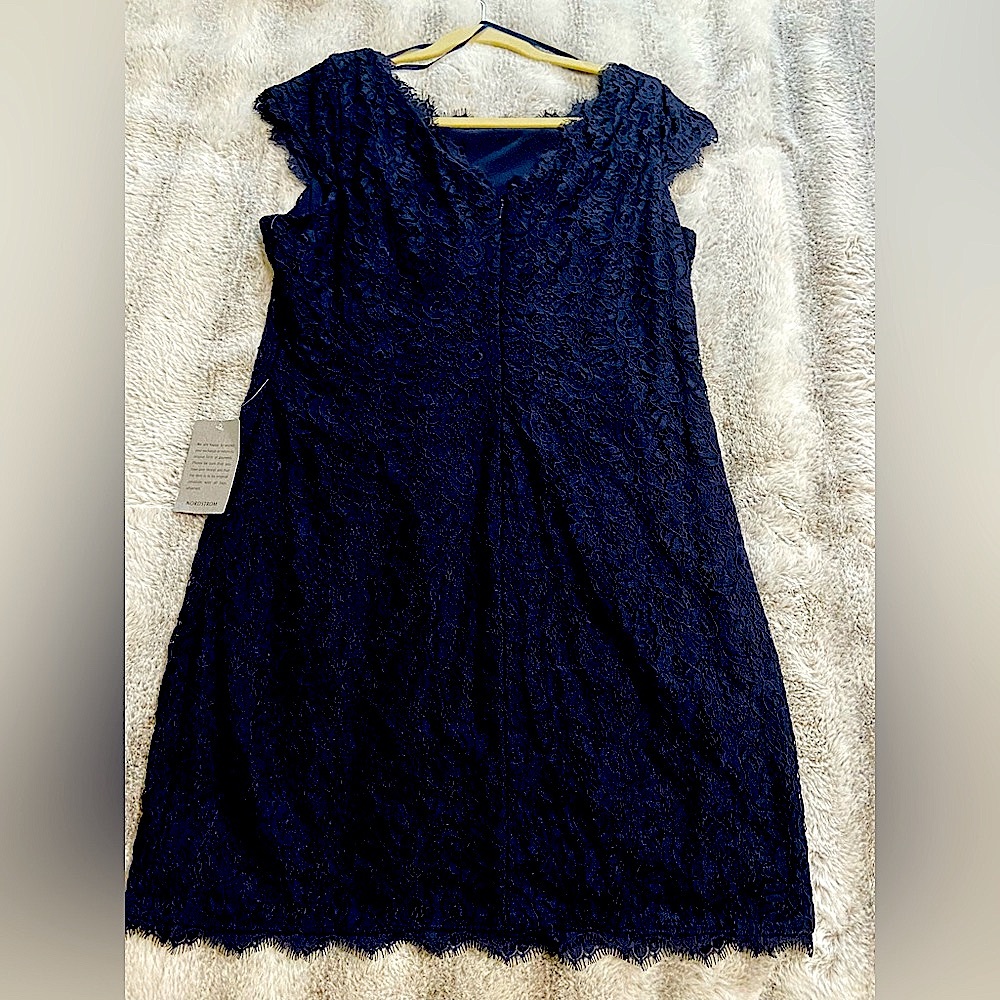 NWT Nordstrom, Eliza J, Navy blue lace dress size 16p, weddings, bridesmaids